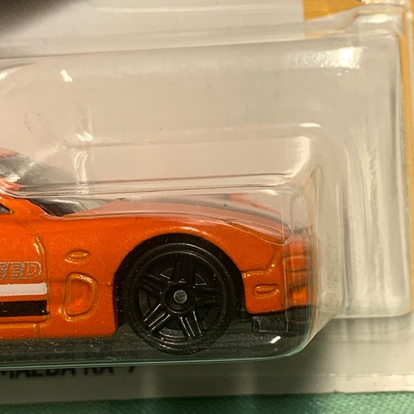 ERROR CAR 95 Mazda RX-7 orange Hot Wheels - Picture 4 of 11